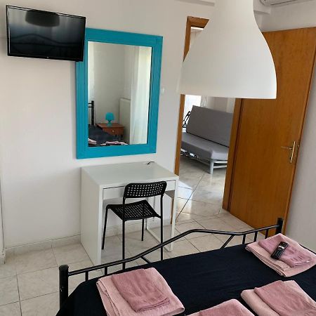 Apartment 30M From The Sea 테살로니키 외부 사진